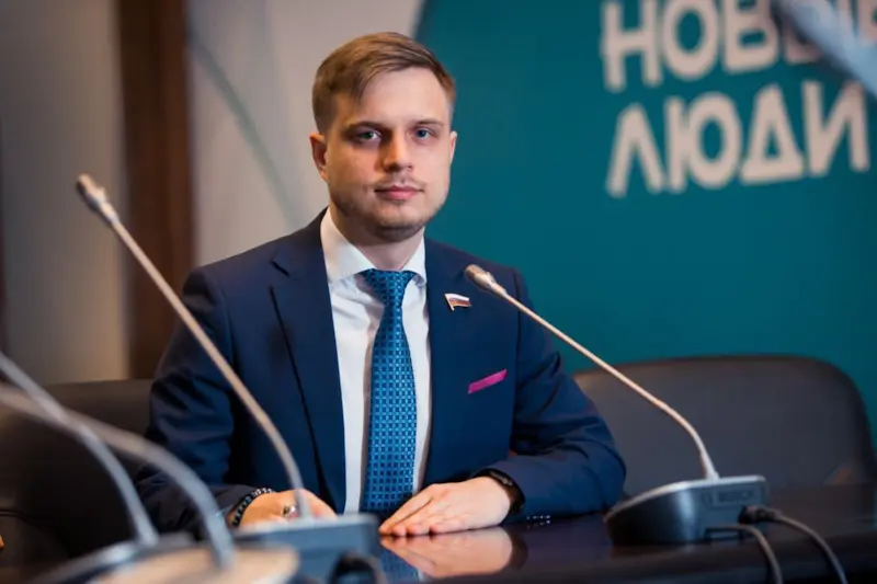 Ткачев рассказал о законодательных инициативах «Новых людей» в поддержку ипотечников 