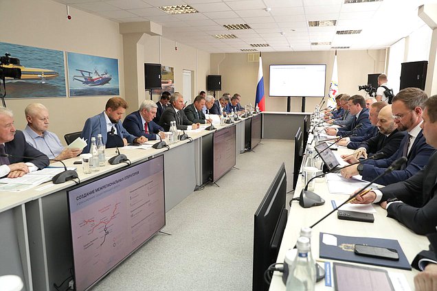 Вячеслав Володин заверил, что поручения президента РФ по развитию речного транспорта будут приоритетом в работе Госдумы 