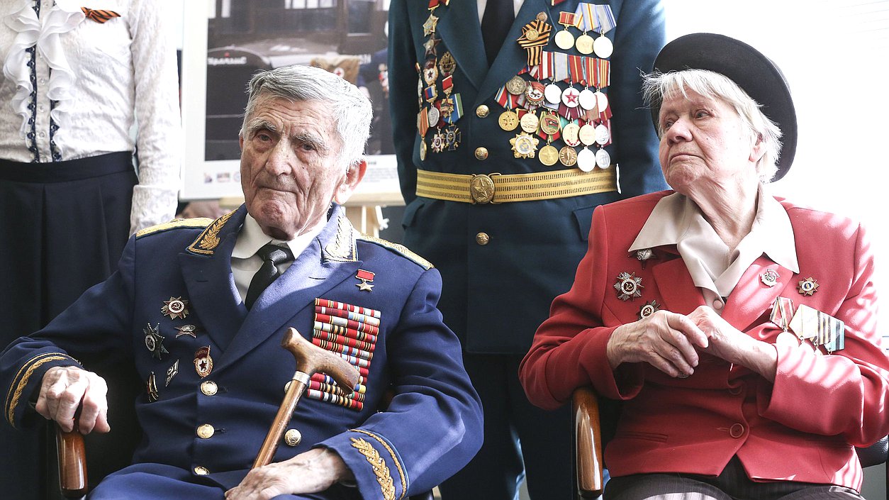 Депутат призвал увеличить размер выплат для ветеранов Великой Отечественной войны