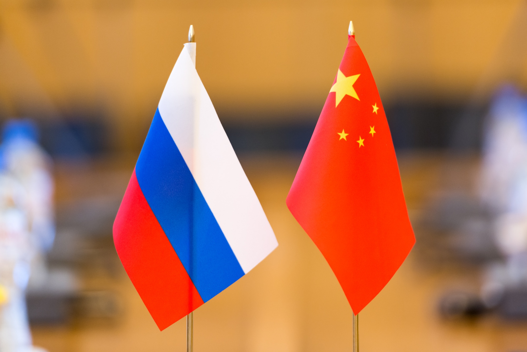 Ли Чжаньшу: Россия и Китай не должны прекращать сотрудничество из-за санкций