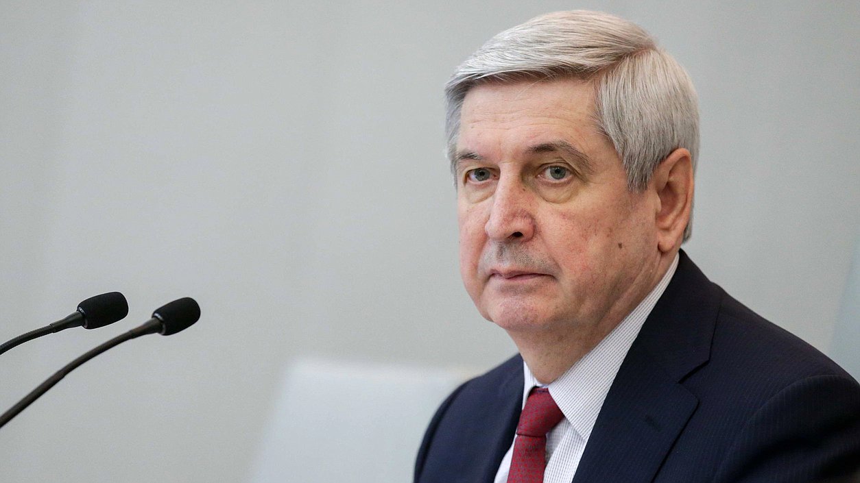 Мельников: тема сохранения исторической памяти была в центре внимания на заседании межпарламентской комиссии РФ и КНР