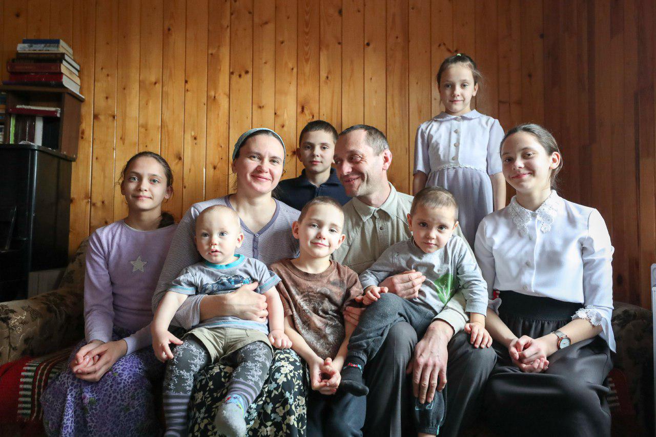 В ГД поддержали введение в РФ звания «мать-героиня»