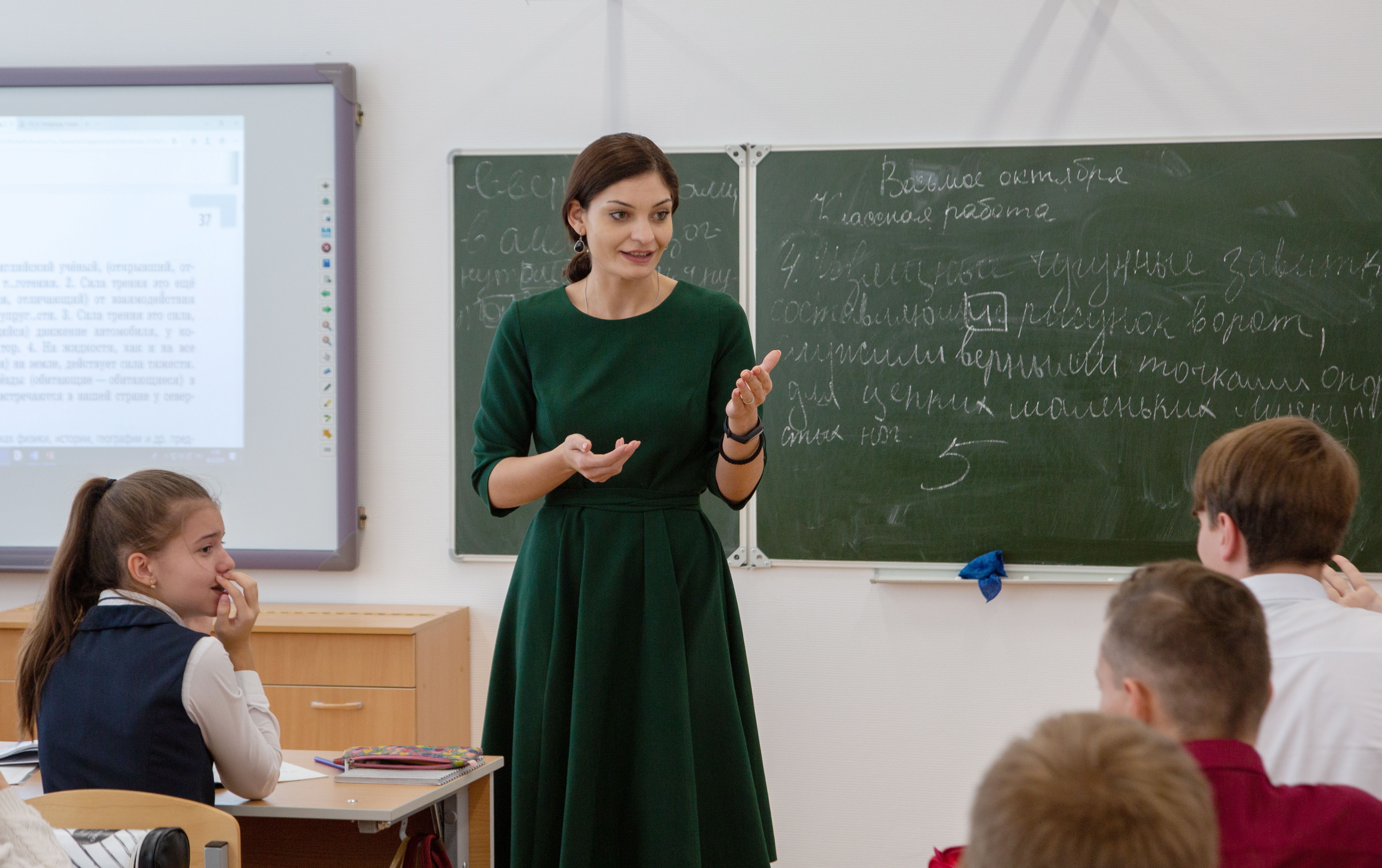 Депутат Ларионова рассказала, когда в школах введут предмет семьеведение