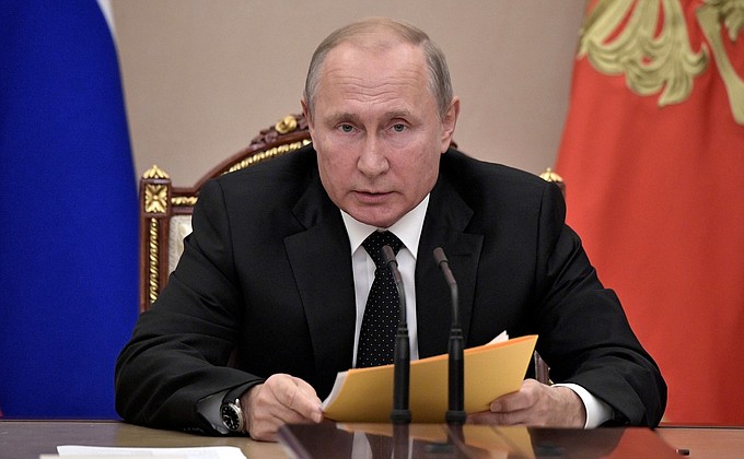 Путин подписал закон о слиянии ПФР и ФСС